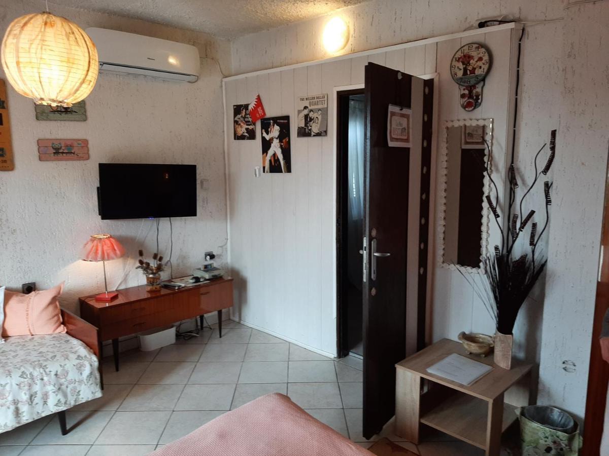 Studio Apartments Fancy 2 Риека Экстерьер фото